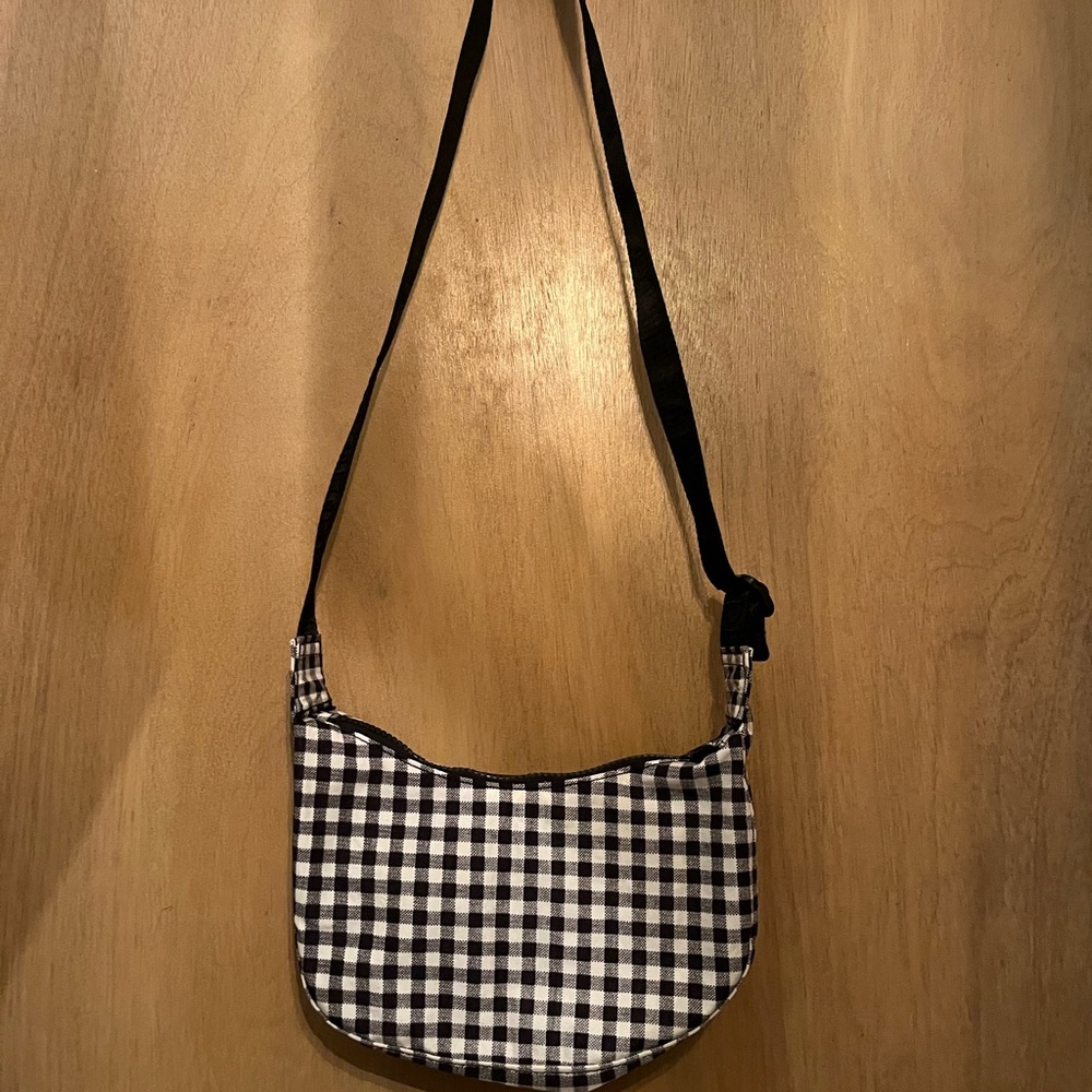 BAGGU small black crescent bag